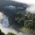 La Petite Passerelle A Mouzaive Feriehus *