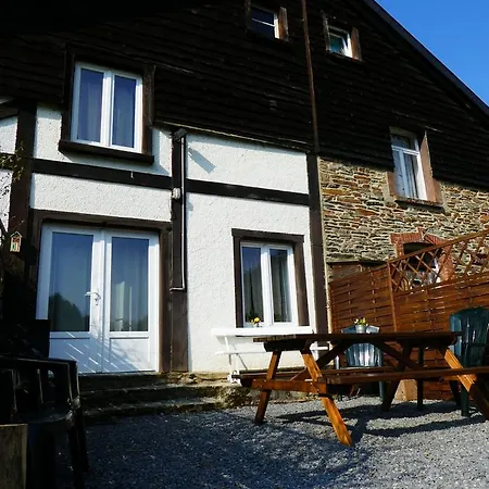 Holiday home La Petite Passerelle A Mouzaive *