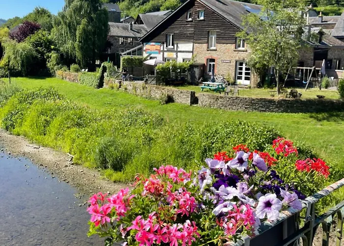 La Petite Passerelle A Mouzaive Vresse-sur-Semois