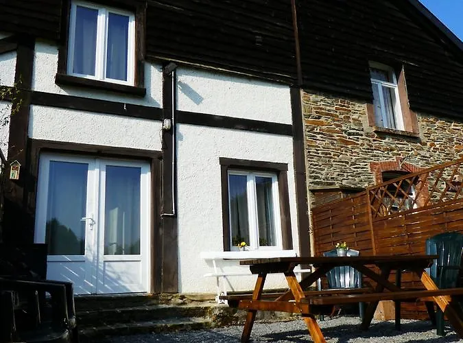 Holiday home La Petite Passerelle A Mouzaive *